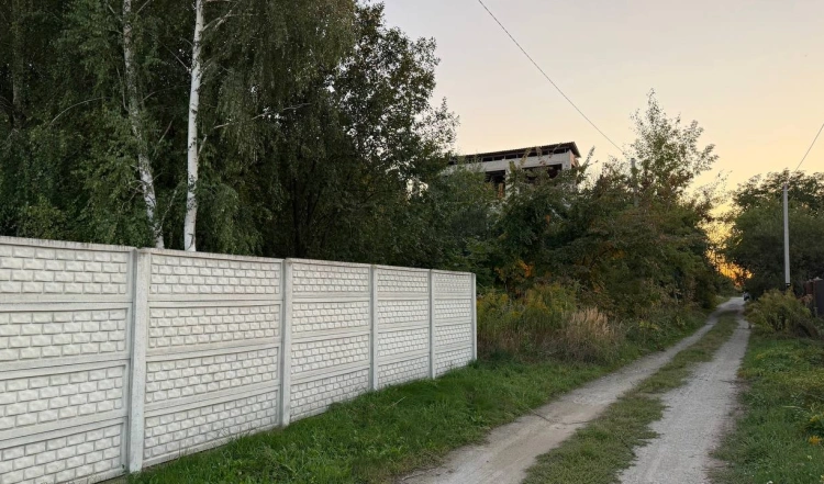 Продаж ділянки в гарній локації, поблизу Житомира!